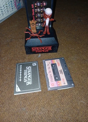 Figurine vecna stranger things, brand: Stranger Things, condition: Very good, size: One size, €5.00, €5.95 includes Buyer Protection
