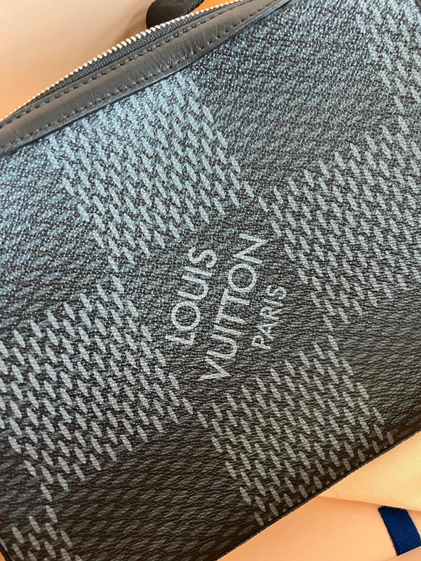 Louis Vuitton trio Messenger - Vinted