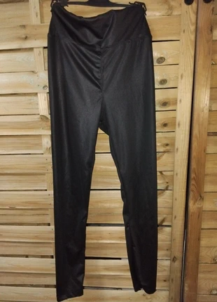 Legging femme en taille s en tres bon etat, marque: pas de marque, état: Très bon état, taille: S / 36 / 8, 1,00 €, 1,75 € Protection acheteurs (Pro) incluse