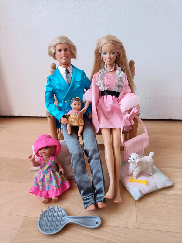 Barbie famille