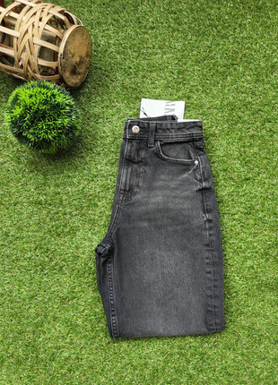 Taille 32 - Jean taille haute NEUF - Noir, marque: Zara, état: Neuf avec étiquette, taille: XXS / 32 / 4, 12,00 €, 13,30 € Protection acheteurs incluse