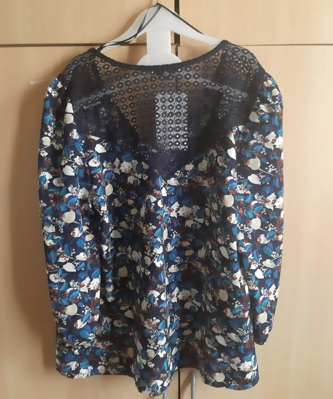 Blouse fleurie de chez la halle 2