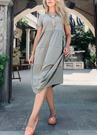 Anna Verdi olive green maxi dress, size 36, marca: Local, estado: Nuevo sin etiquetas, tamaño: S / 36 / 8, 35,00 €, 37,45 € Protección al comprador incluida