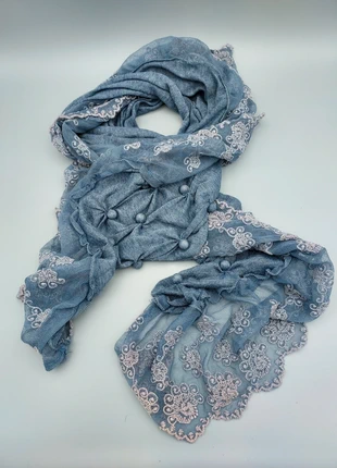 vintage echarpe fluide et souple avec dentelle bleu jean style lifestyle et romantique, marke: Vintage, zustand: Sehr gut, 10,00 €, 11,20 € beinhaltet Vinted-Käuferschutz Pro