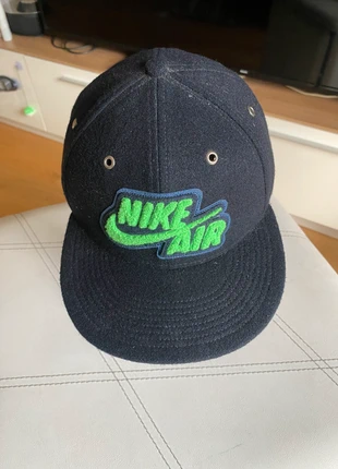 Cappellino Nike air SnapBack invernale, marke: Nike, zustand: Neu, größe: Einheitsgröße, 10,00 €, 11,20 € inklusive Vinted-Käuferschutz