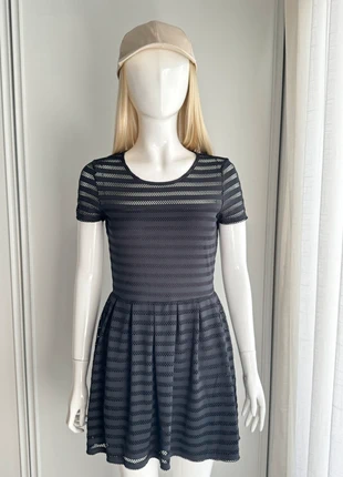 🖤 Vestido / Robe Femme - Stradivarius - Feminino, Leve e Super Versátil !, marque: Stradivarius, état: Très bon état, taille: M / 38 / 10, 4,00 €, 4,90 € Protection acheteurs incluse