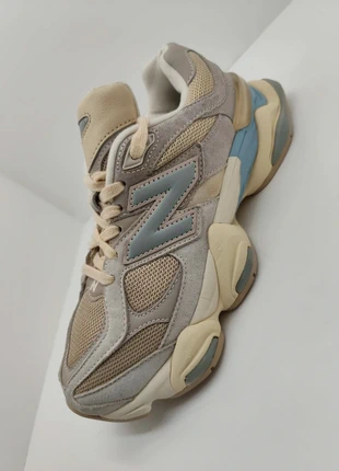 Sneakers New Balance 9060 ivory cream taille 38, marca: New Balance, estado: Muito bom, tamanho: 38, €75.00, €79.45 inclui Proteção do Comprador Pro