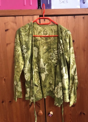 Gilet type cache cœur, marke: Inconnu, zustand: Sehr gut, größe: XL / 42 / 14, 1,00 €, 1,75 € inklusive Vinted-Käuferschutz