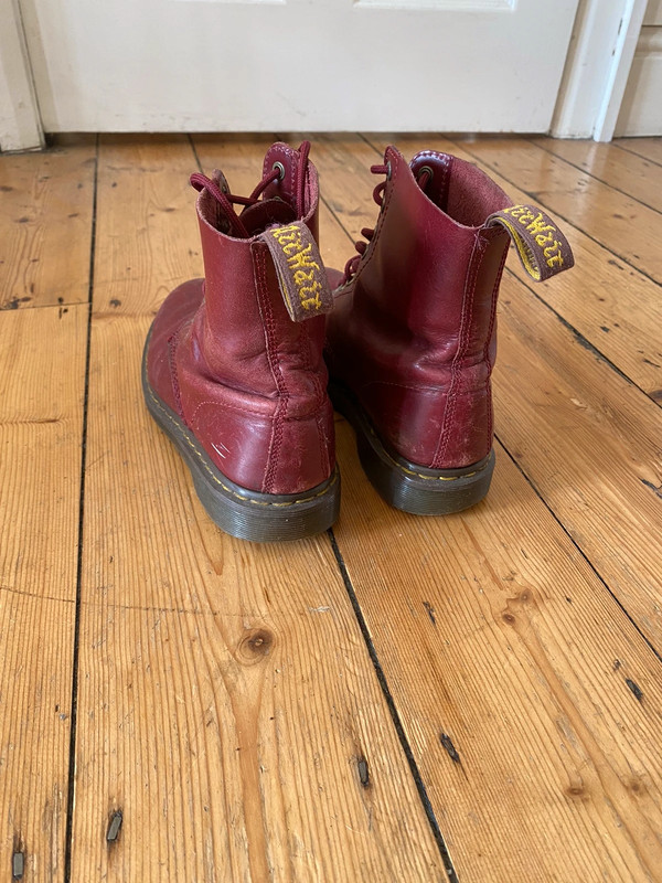 Doc martens oxblood boots 8 eyelet vintage 1460 Vinted