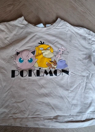 Crop top Pokeman H&M maat 158/164, marque: H&M, état: Très bon état, taille: 13 ans / 158 cm, 2,00 €, 2,80 € Protection acheteurs incluse