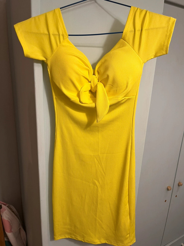Vestido amarillo mini 1
