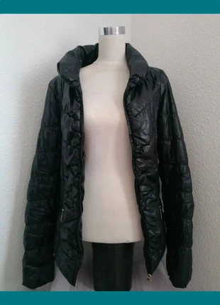 Veste matelassé chaude couleur noir taille XL =8€, brand: R&B, condizioni: Buone, taglia: XL / IT 46 / EU 42, €8.00, €9.10 include la Protezione acquisti Pro