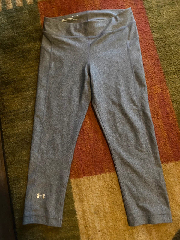 Under Armour cropped leggings 1