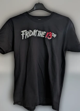 T-shirt nera | Friday 13th, brand: nobrand, condizioni: Ottime, taglia: M, €13.00, €14.35 include la Protezione acquisti Pro