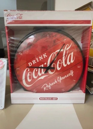 Horloge Coca-Cola (rouge ou noire), brand: Coca-Cola, condizioni: Nuovo con cartellino, €40.00, €42.70 include la Protezione acquisti