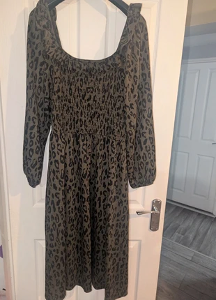 River Island Plus Leopard Print Smock Midi Dress Size 22, brand: River Island, condition: Very good, size: 5XL / 22, £6.00, £7.00 includes Buyer Protection