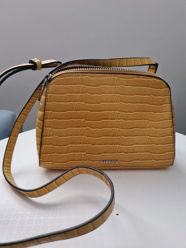 Borsa 2025 tracolla parfois