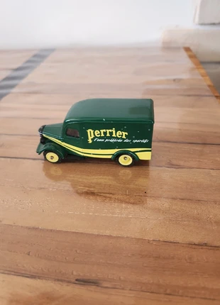 Voiture de collection 1/43 Bedford, marke: CORGI, zustand: Neu, 6,90 €, 7,95 € inklusive Vinted-Käuferschutz
