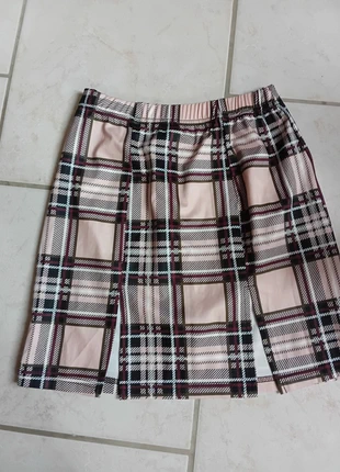 Jupe shein taille 34 🌹, marke: Shein, zustand: Sehr gut, größe: XS / 34 / 6, 5,00 €, 5,95 € beinhaltet Vinted-Käuferschutz Pro