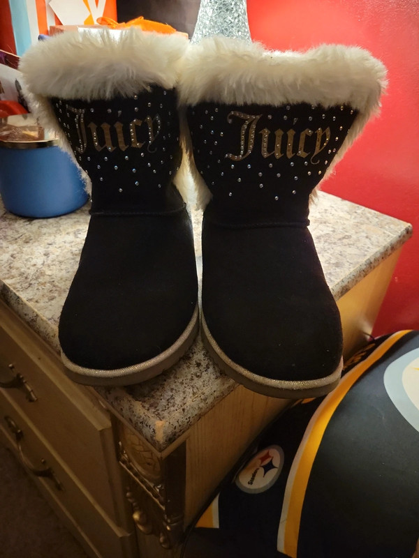 Kids juicy couture boots Vinted