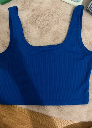 bauchfreies oberteil, marke: Sonstiges, zustand: Sehr gut, größe: XS / 34 / 6, 3,00 €, 3,85 € inklusive Vinted-Käuferschutz