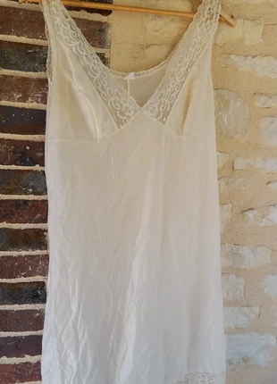 Fond de robe vintage taille 44, brand: Vintage Dressing, condition: Very good, €9.00, €10.15 includes Buyer Protection