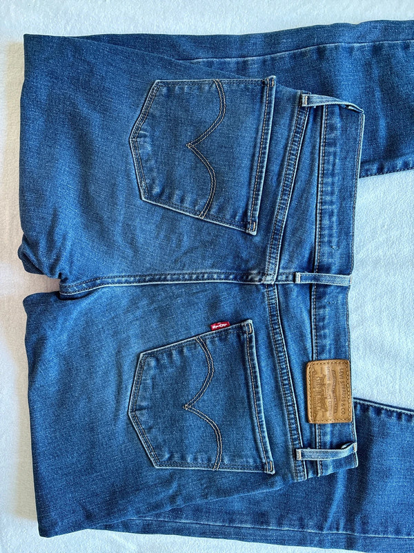 Jean levis 710 Vinted