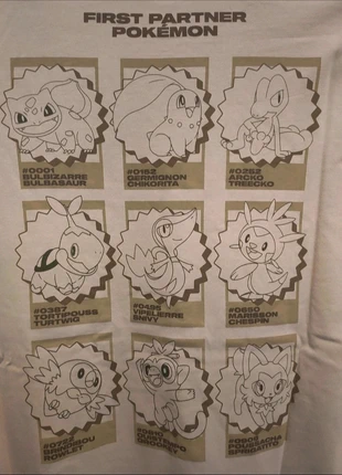 T Shirt Pokemon Collection Spéciale Starter Démarrage Plante Vert Kaki Taille XS 14 Ans, marque: Celio, état: Très bon état, taille: XS, 30,00 €, 32,20 € Protection acheteurs incluse