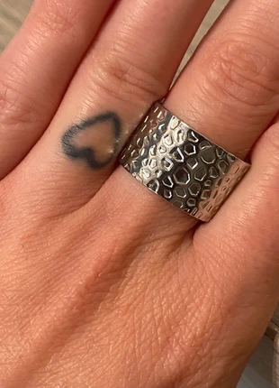 Bague argenté epaisse ajustable taches léopard acier inoxydable, marca: Tendance, estado: Muy bueno, tamaño: Ajustable, 7,00 €, 8,05 € Protección al comprador Pro incluida