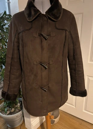 C&A Vintage Y2K 00’s Chocolate Brown Faux Suede and Faux Fur Duffle Style Coat Size Uk12, brand: Vintage Dressing, condition: Very good, size: L / 12, £35.00, £37.45 includes Buyer Protection
