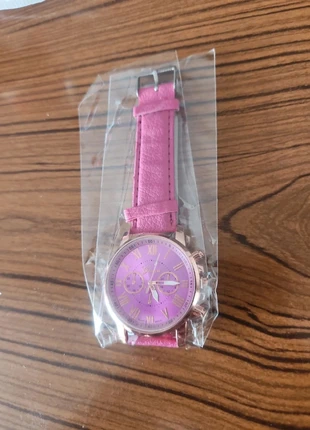 Montre neuve, état: Très bon état, taille: Taille unique, 6,90 €, 7,95 € Protection acheteurs incluse