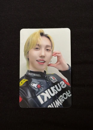 M.O.N.T Roda IDGAF Makestar 2.0 photocard, brand: Mont, condition: Very good, £8.00, £9.10 includes Buyer Protection