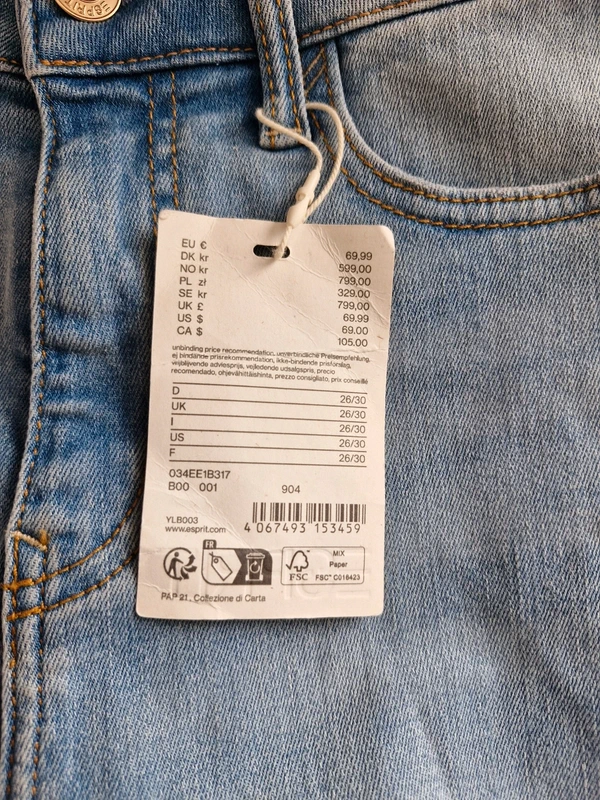 Jean Esprit 26x30 valeur 70€ - photo numéro 2