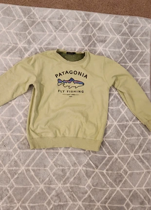 Patagonia Green Fly Fishing Sweatshirt – Kids XL, brand: Patagonia, condition: Very good, size: S / 8, £30.00, £32.20 includes Buyer Protection