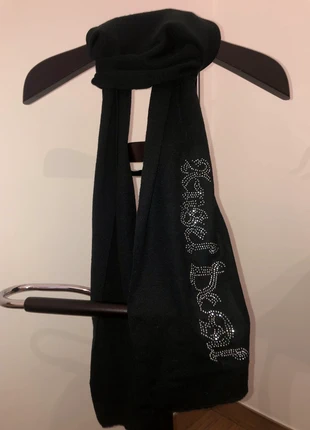 Sciarpa nera Angel e Devil, marque: Angel Devil Italy, état: Très bon état, 8,00 €, 9,10 € Protection acheteurs incluse