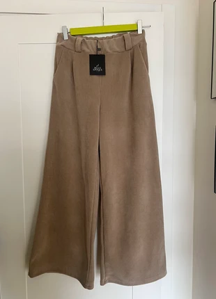 Calças "Belle Époque", marca: Belle Époque, estado: Nuevo con etiquetas, tamaño: Talla única, 13,00 €, 14,35 € Protección al comprador incluida