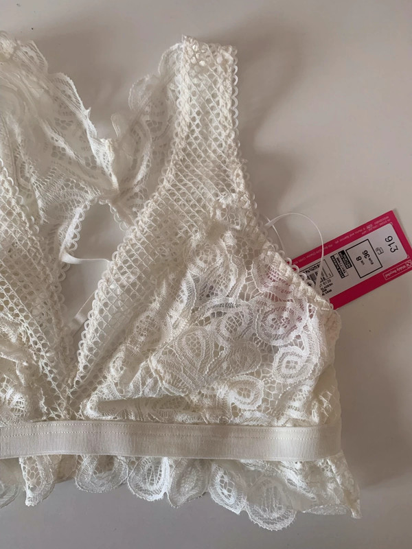 Cream Lacy M&S Boutique Bra