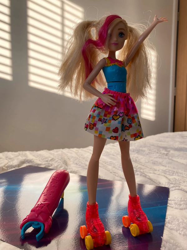 Remote control sale roller skating barbie