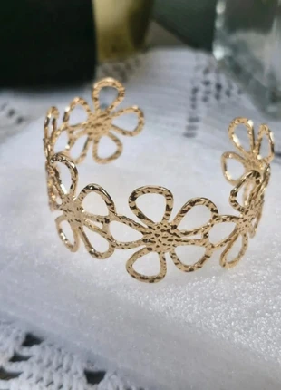 Bracelet doré ajustable acier inox, marque: acier inoxydable, état: Neuf sans étiquette, 5,99 €, 6,99 € Protection acheteurs incluse