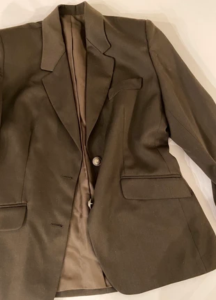 Giacca verde militare Elisabeth Ascot Collection, brand: Élisabeth Ascot, condizioni: Ottime, taglia: L / IT 44 / EU 40, €15.00, €16.45 include la Protezione acquisti