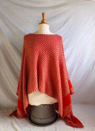 Poncho Maje femme taille unique, marque: Maje, état: Très bon état, taille: Taille unique, 59,90 €, 63,60 € Protection acheteurs incluse