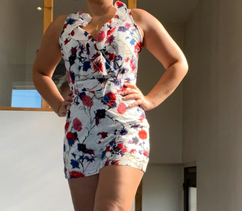 Combishort blanche a fleurs sexy