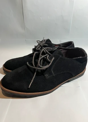 Chaussures classe Celio, marque: Celio, état: Très bon état, taille: 41, 10,00 €, 11,20 € Protection acheteurs incluse