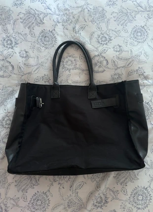 black shopper bag, marque: Vintage Dressing, état: Très bon état, 5,00 €, 5,95 € Protection acheteurs incluse