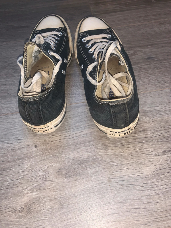 Converse basse blanche outlet et noir