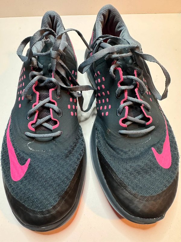 Womens Nike FS Lite Run Gray Pink Size 8 684667 005 Vinted