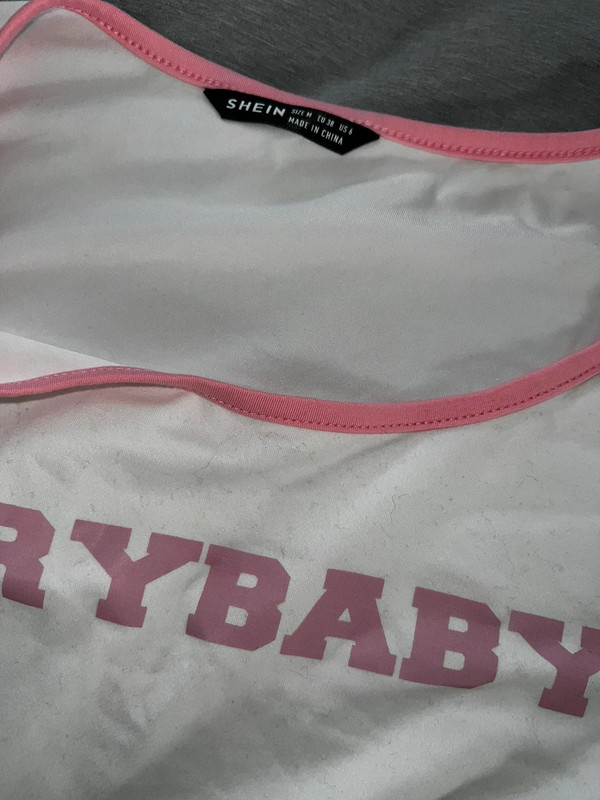 Juniors crybaby crop t shirt medium 2