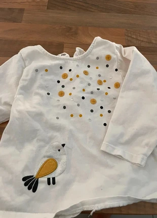 T shirt manches longues Okaidi 12 mois, marque: Okaïdi, état: Bon état, taille: 9-12 mois / 74 cm, 2,00 €, 2,80 € Protection acheteurs incluse