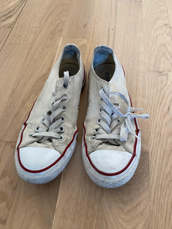 Ladies top white converse