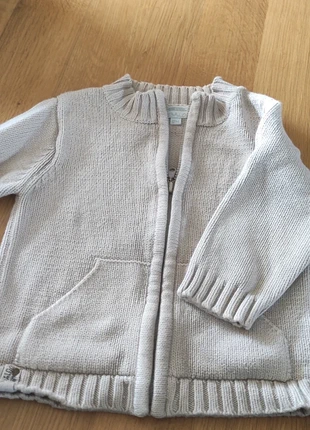 Veste, merk: Kimbaloo, staat: Heel goed, maat: 9-12 maanden / 74 cm, € 1,00, € 1,75 inclusief Kopersbescherming